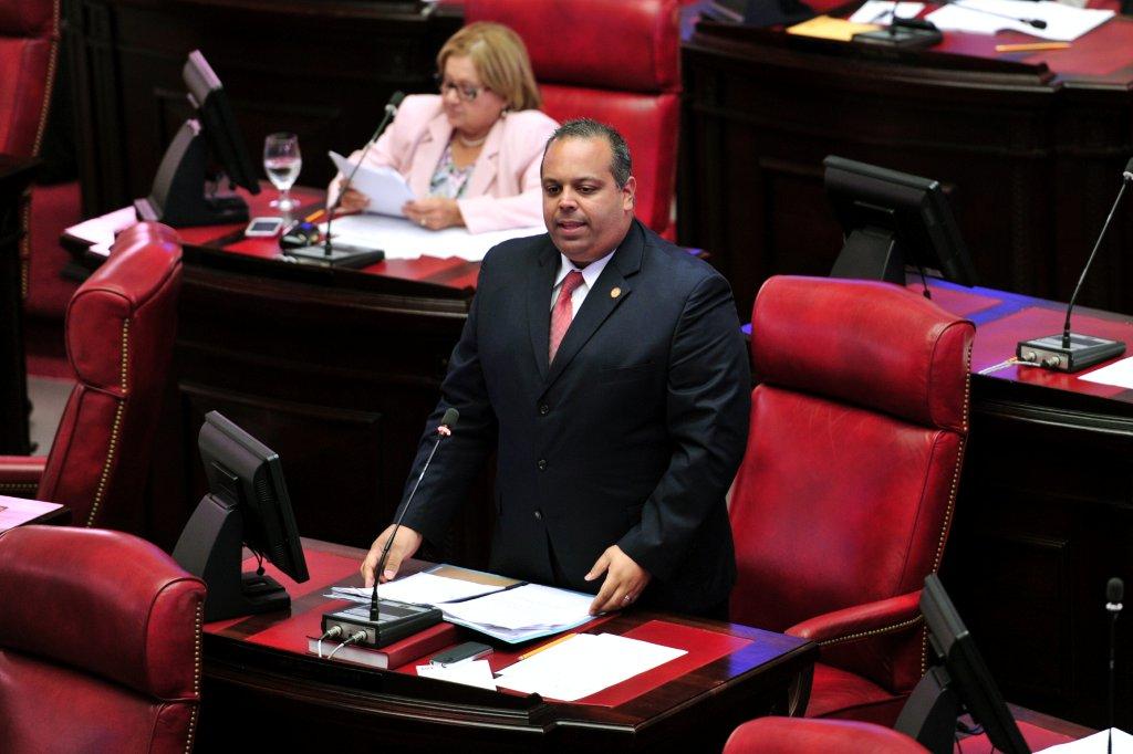 Senador Jorge Suárez