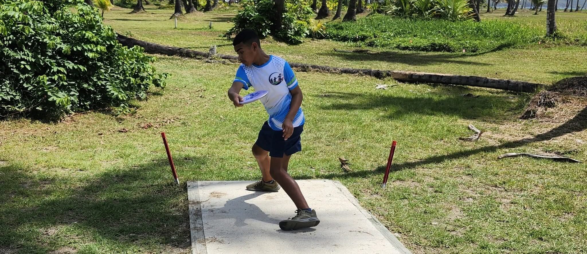 Disc Golf abre nuevas oportunidades deportivas y de liderazgo para jóvenes en Yabucoa