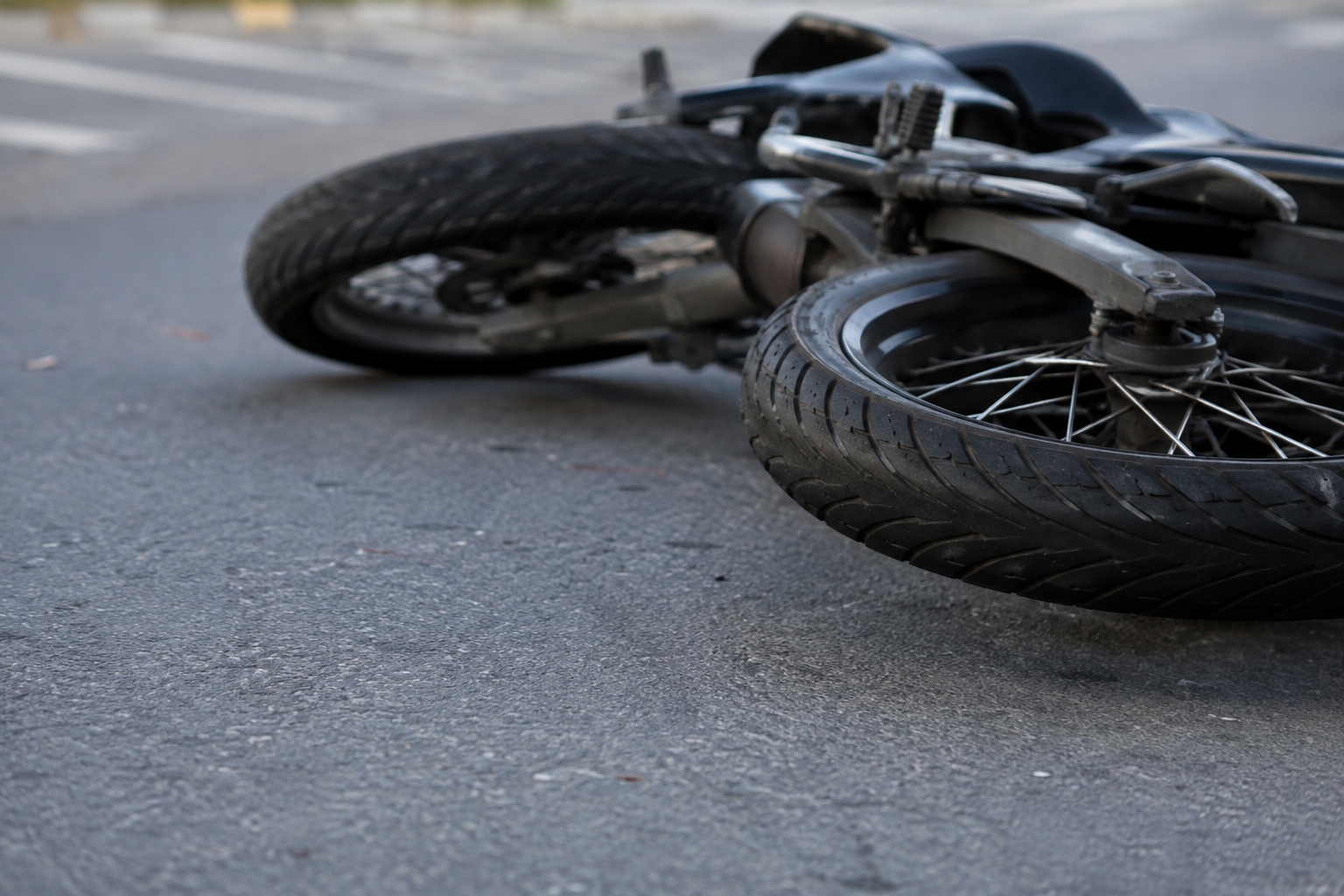 Joven de 19 años permanece en condición grave tras accidente en Las Piedras