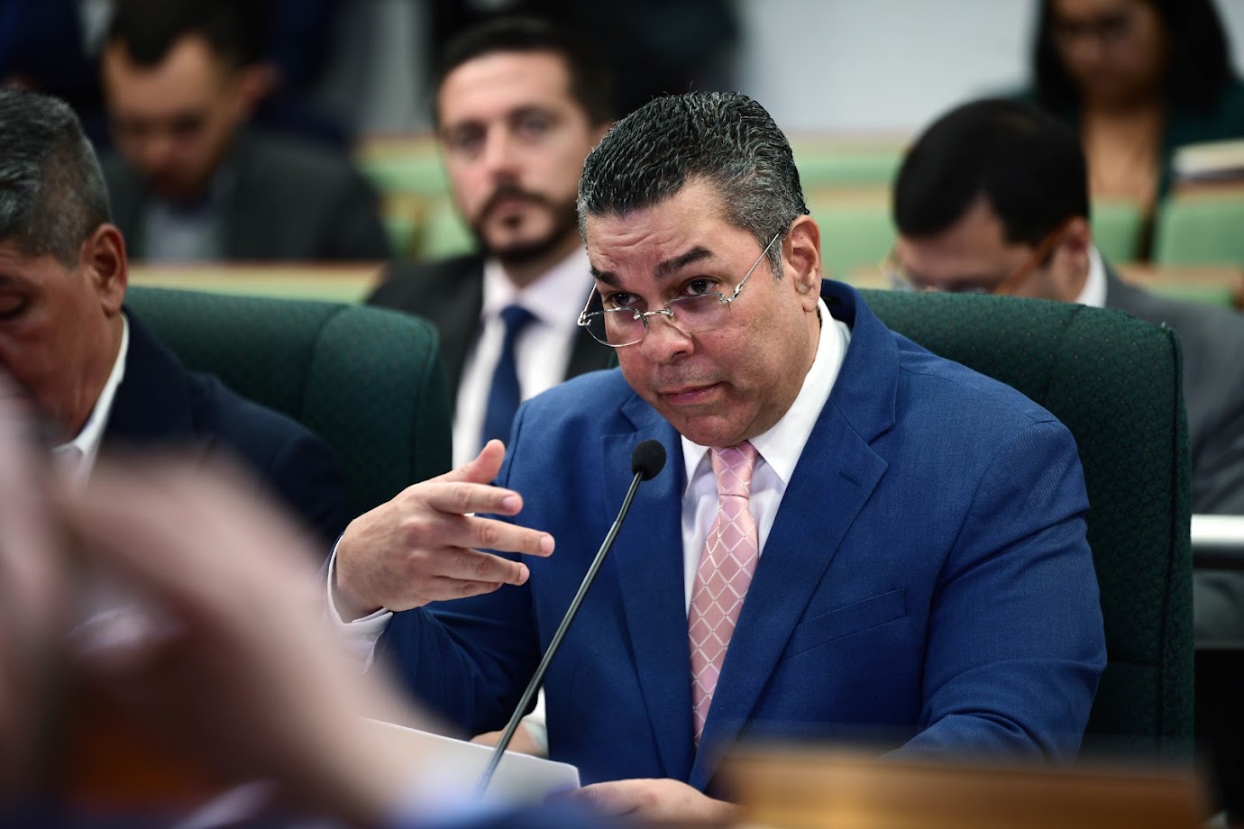 Zar de Energía pide reducir el consumo eléctrico ante salida temporal de unidades en Costa Sur