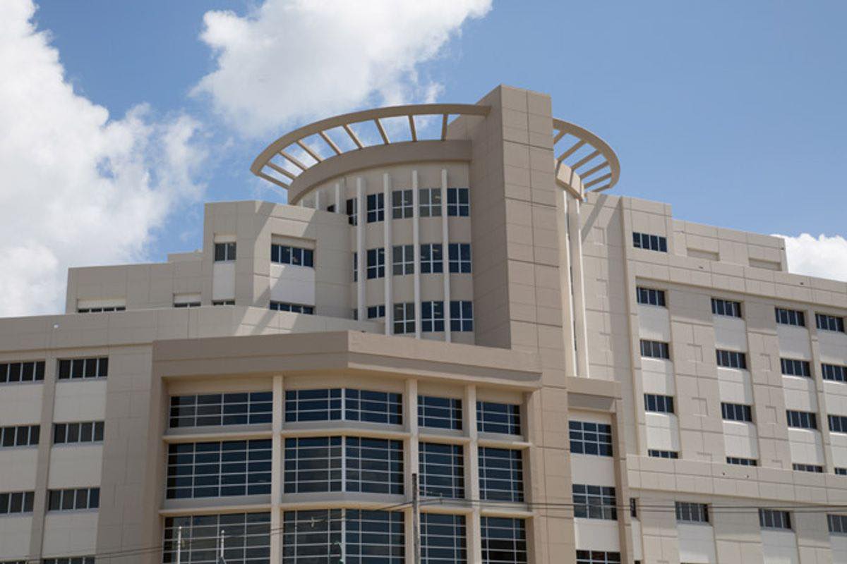 Causa para juicio contra hombre que arrolló a joven gruero en Caguas
