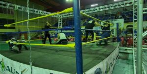 Regresa a Juncos la Jaula de Alambres de Púas en evento de lucha libre profesional