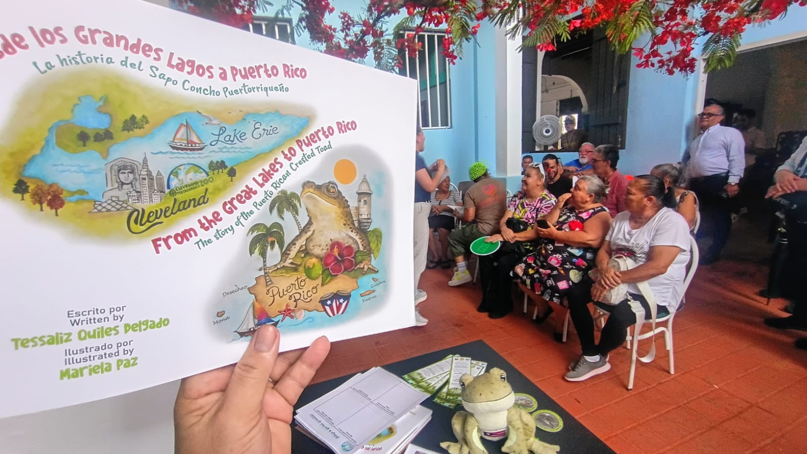 Escritora naguabeña presenta libro sobre la conservación del sapo concho puertorriqueño